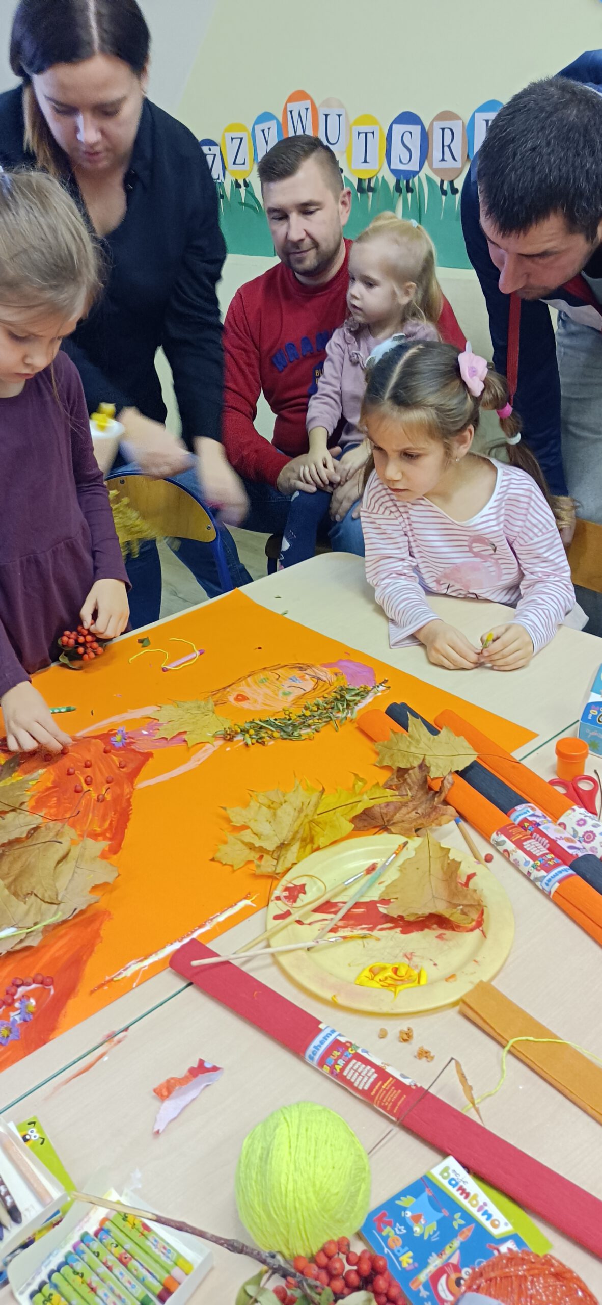 Tworzenie sukni Pani Jesieni.