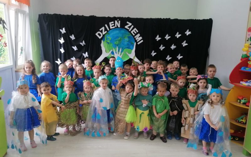 Grupy Krasnali i Kaczuszek.