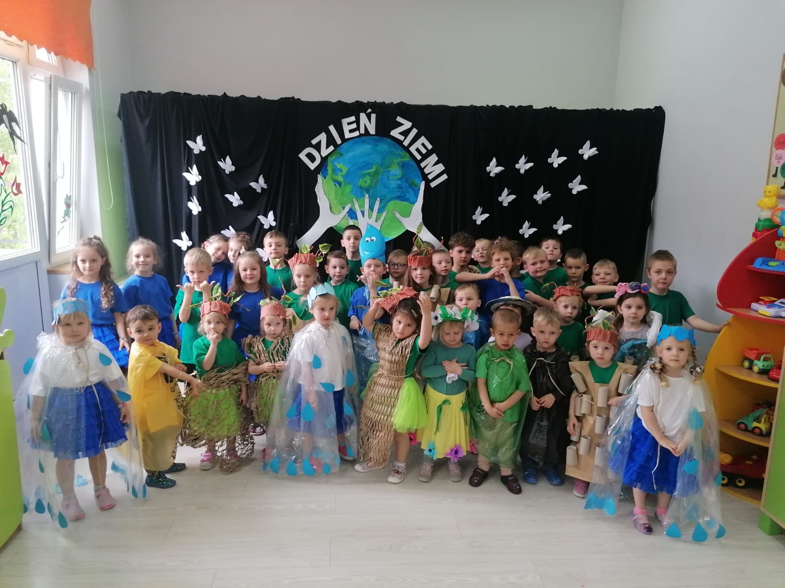 Grupy Krasnali i Kaczuszek.